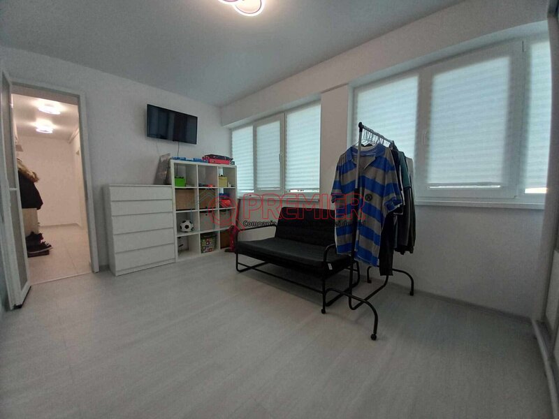 Arghezi Park Berceni - 3 camere mobilat cu 2 boxe - Metalurgiei Park